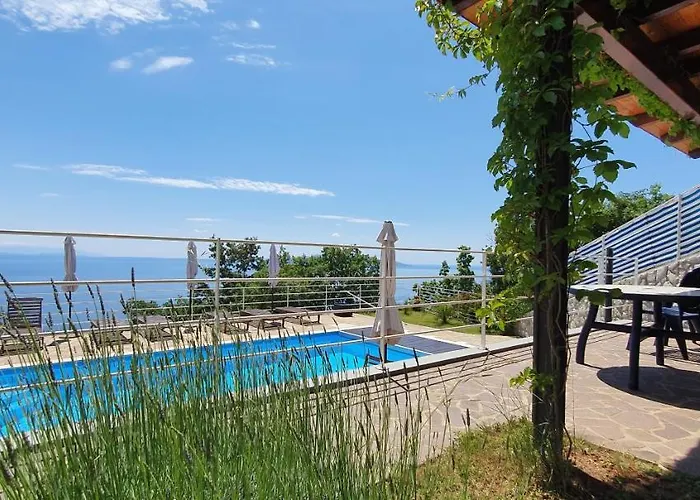 Paradise * Οπατία